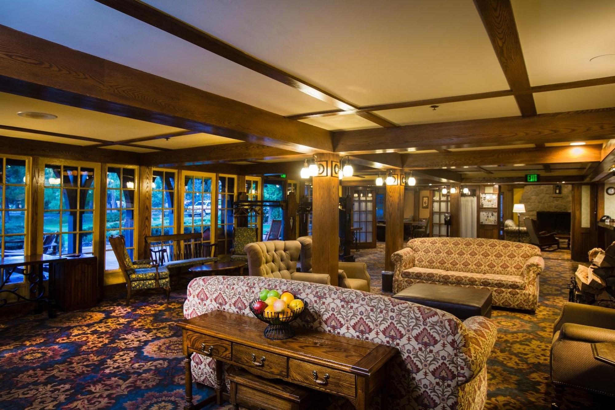 Ucla Arrowhead Hotel Lake Arrowhead